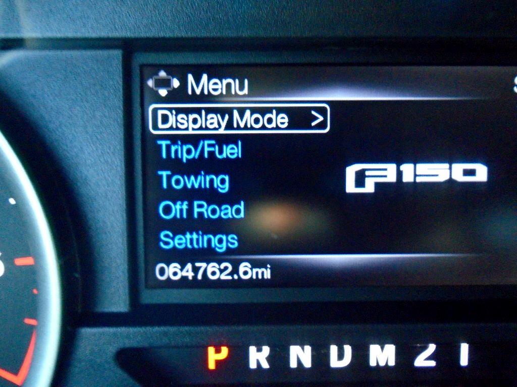 Ford F-150 XL SuperCrew 5.5-ft. Bed 4WD 2015