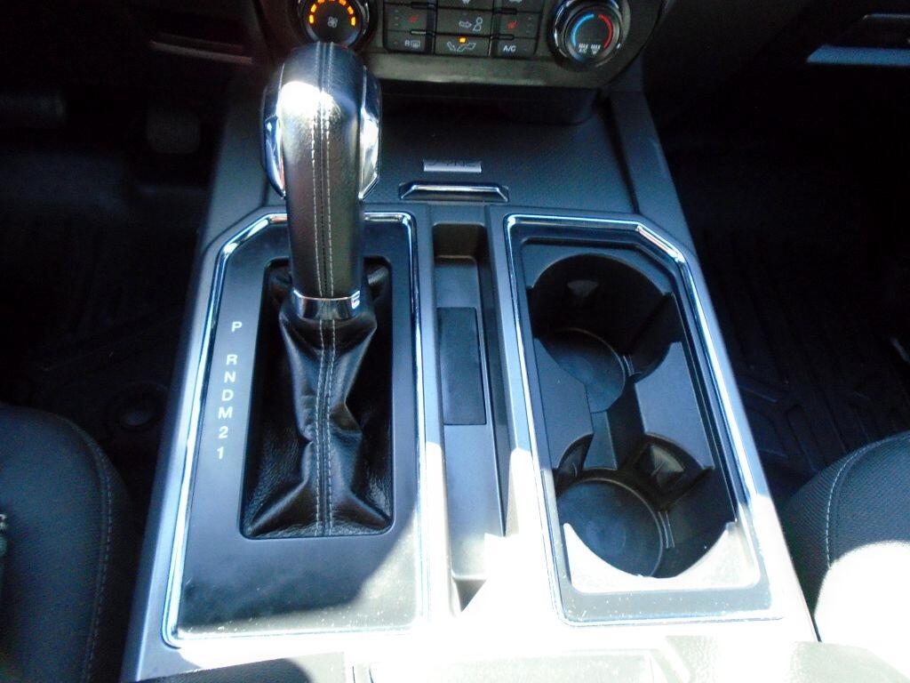 Ford F-150 XL SuperCrew 5.5-ft. Bed 4WD 2015