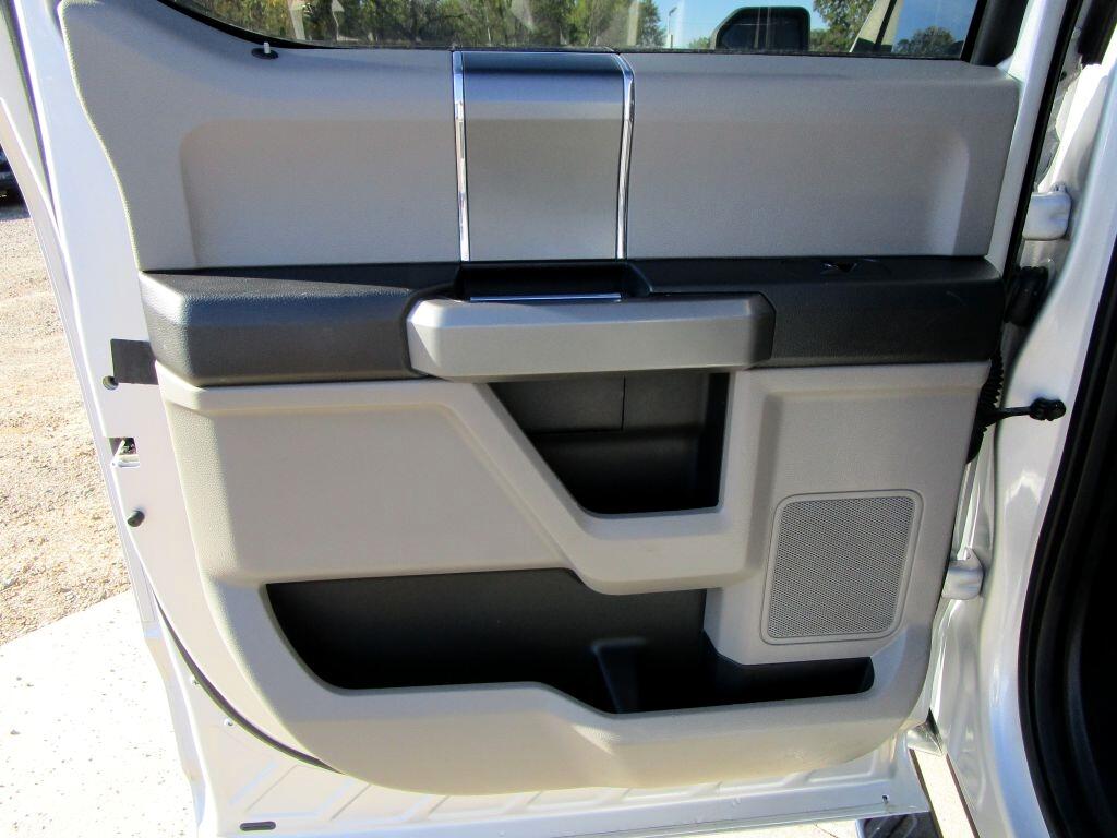 Ford F-150 XL SuperCrew 5.5-ft. Bed 4WD 2016