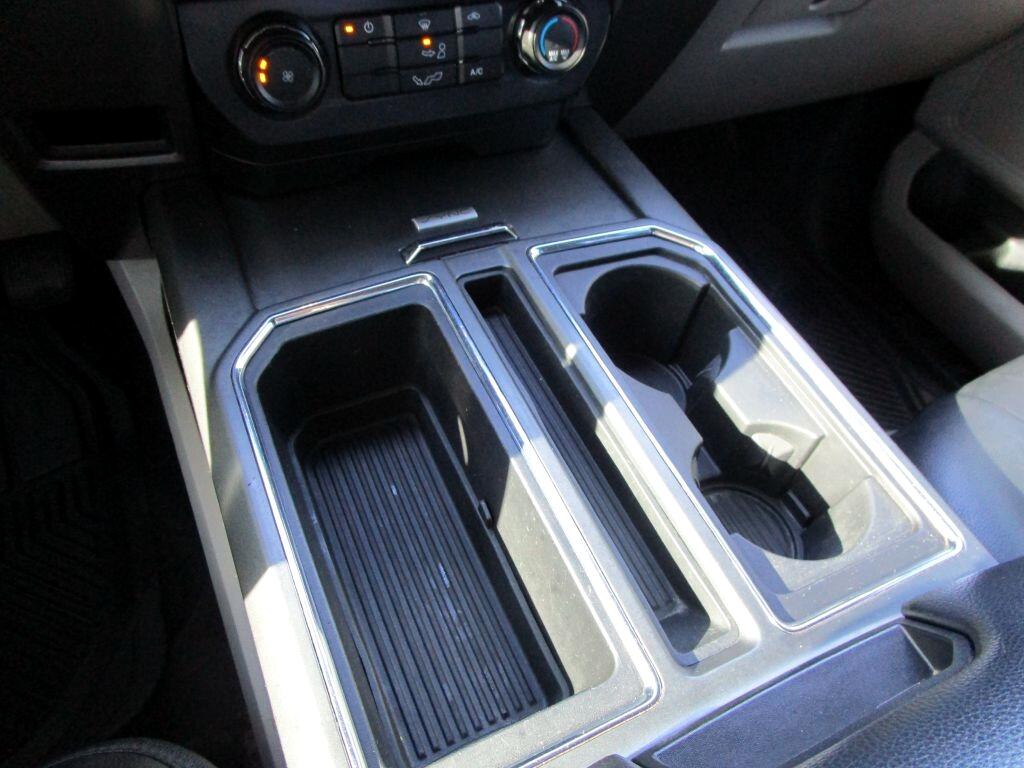 Ford F-150 XL SuperCrew 5.5-ft. Bed 4WD 2016