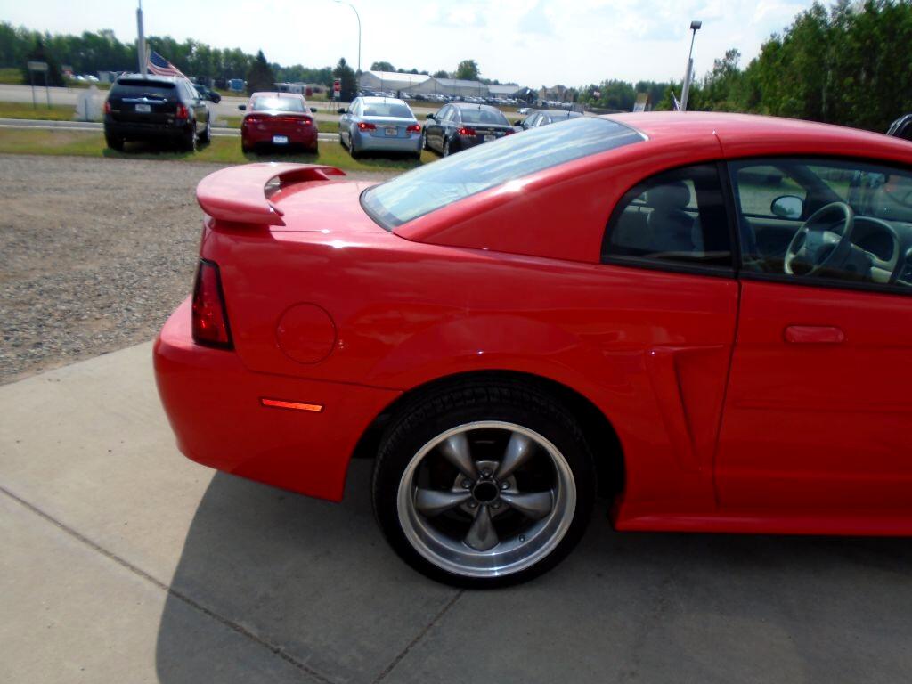 Ford Mustang Coupe 2001