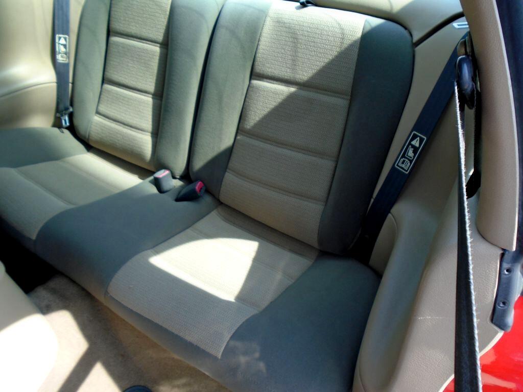 Ford Mustang Coupe 2001
