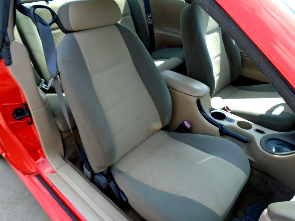 Ford Mustang Coupe 2001