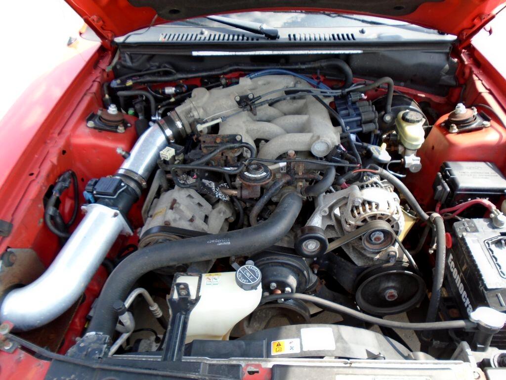 Ford Mustang Coupe 2001