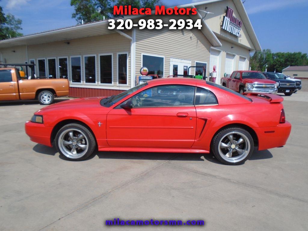 Ford Mustang Coupe 2001