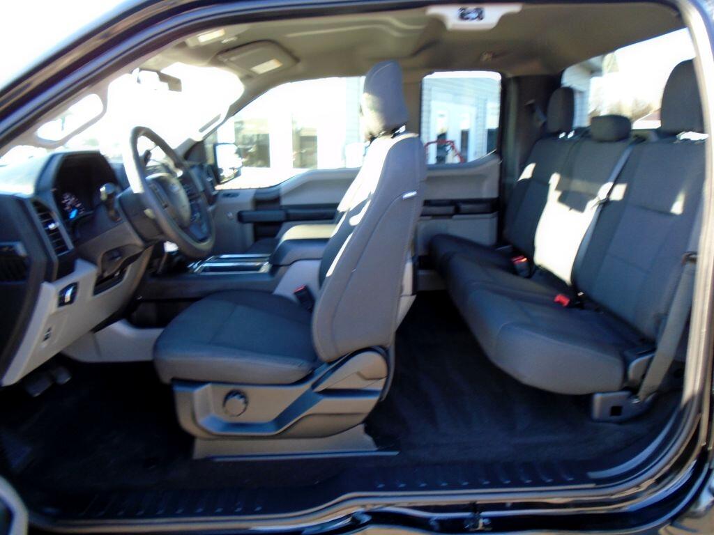 Ford F-150 XL SuperCab 8-ft. 2WD 2018