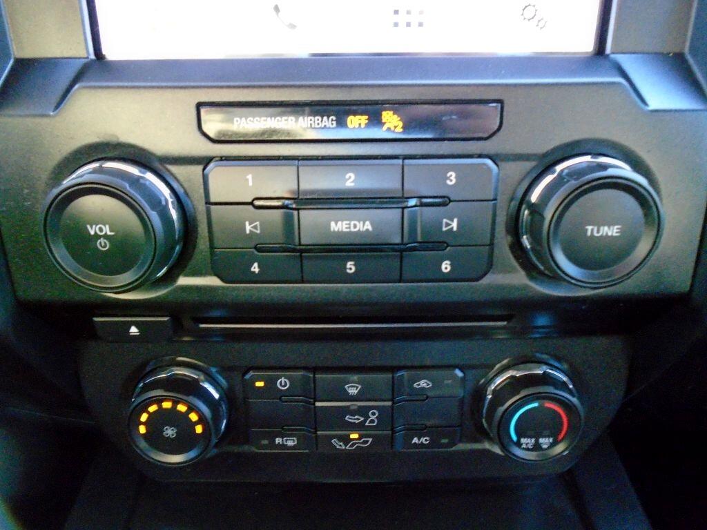 Ford F-150 XL SuperCab 8-ft. 2WD 2018