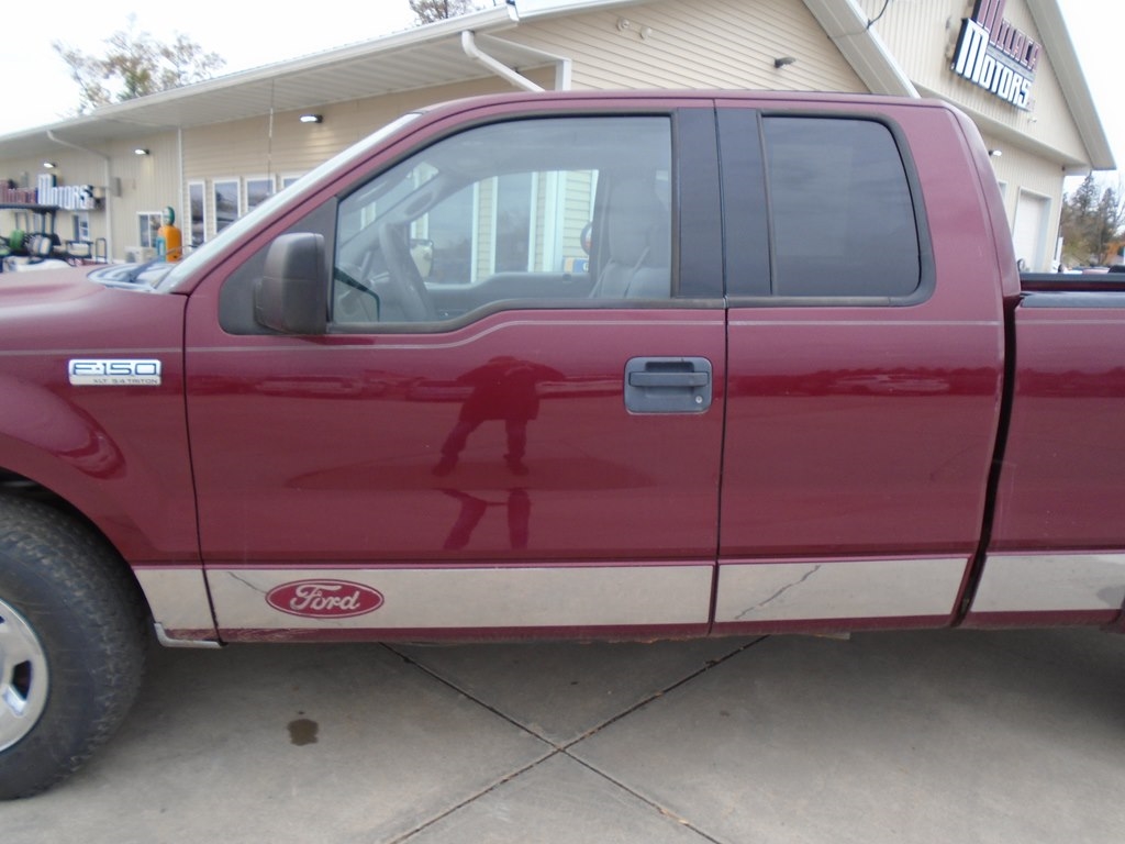 Ford F-150 XL SuperCab 4WD 2004