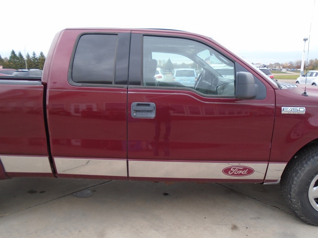 Ford F-150 XL SuperCab 4WD 2004