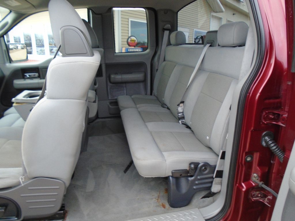 Ford F-150 XL SuperCab 4WD 2004