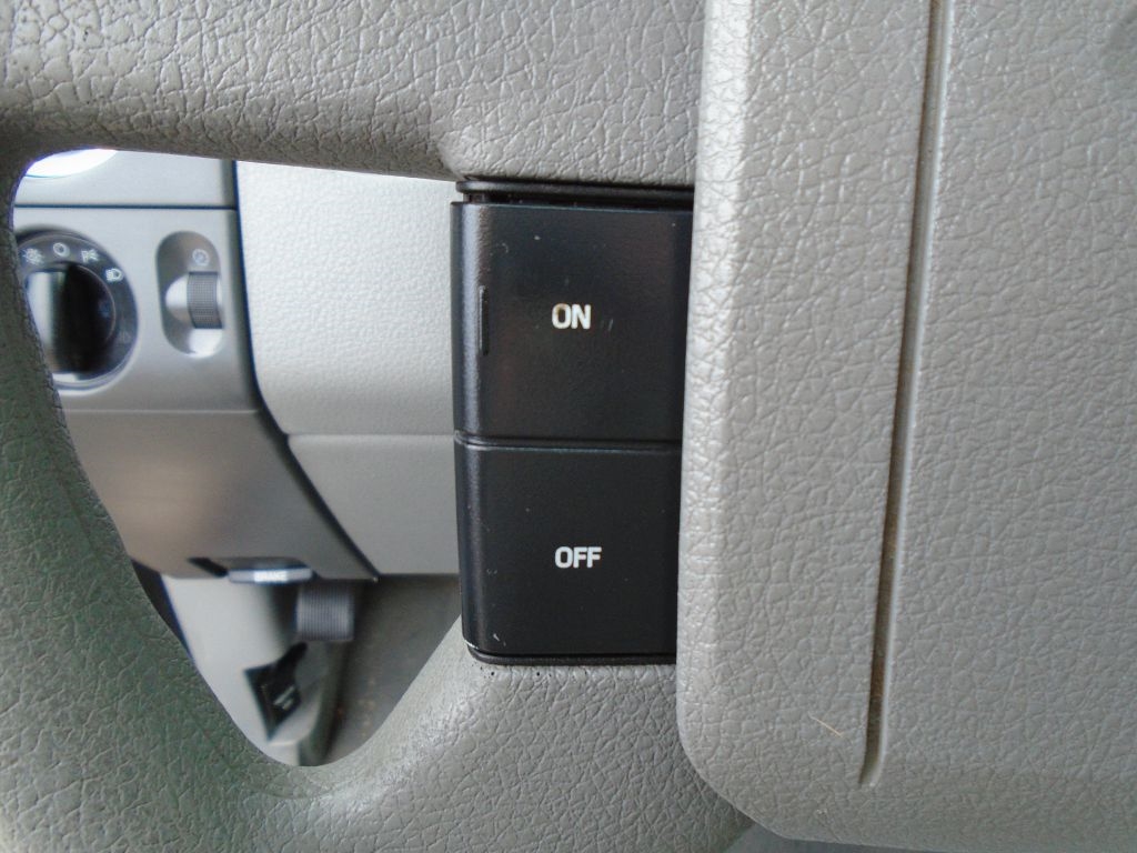 Ford F-150 XL SuperCab 4WD 2004