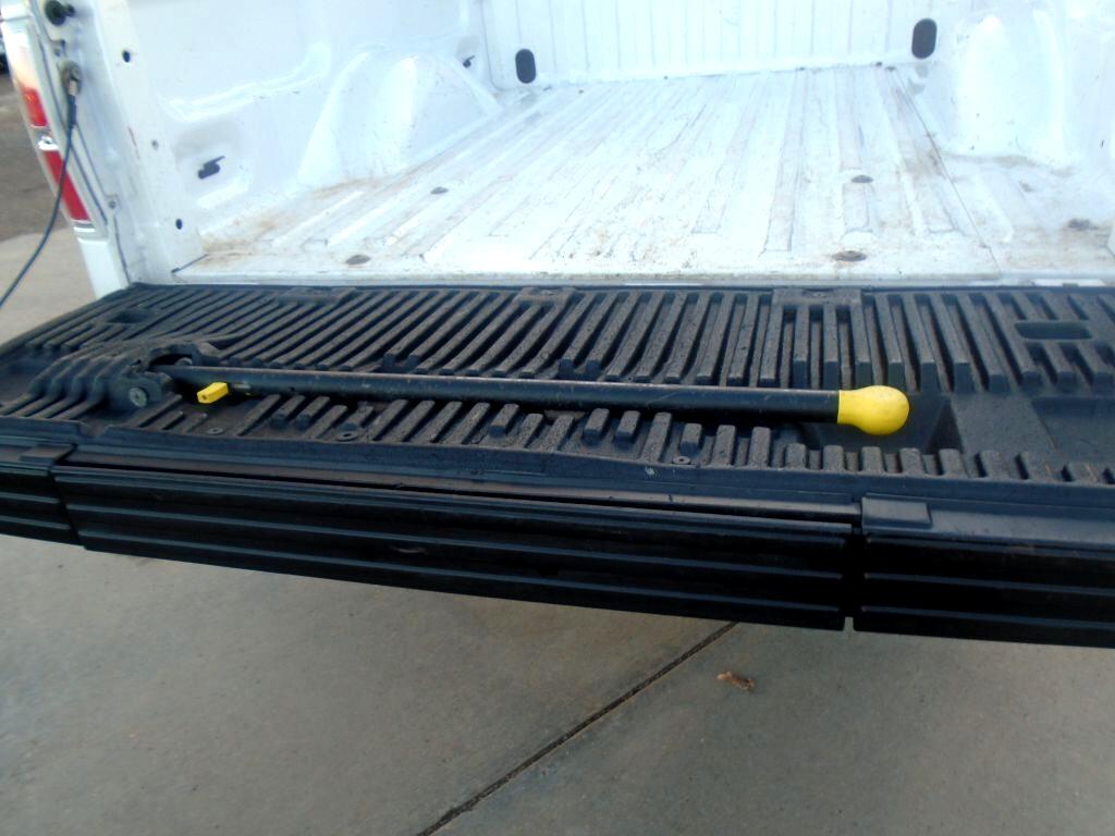 Ford F-150 XL SuperCrew 5.5-ft. Bed 4WD 2013