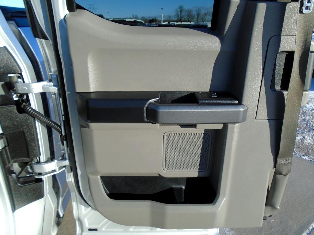 Ford F-150 XL SuperCab 8-ft. Bed 4WD 2015