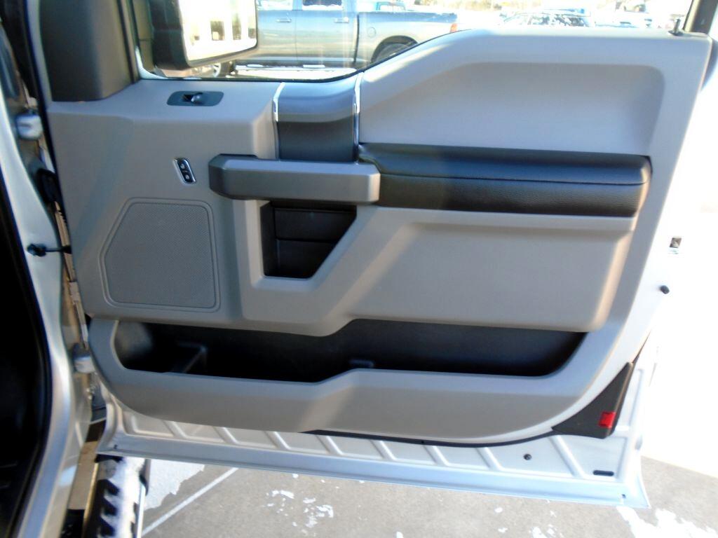 Ford F-150 XL SuperCab 8-ft. Bed 4WD 2015