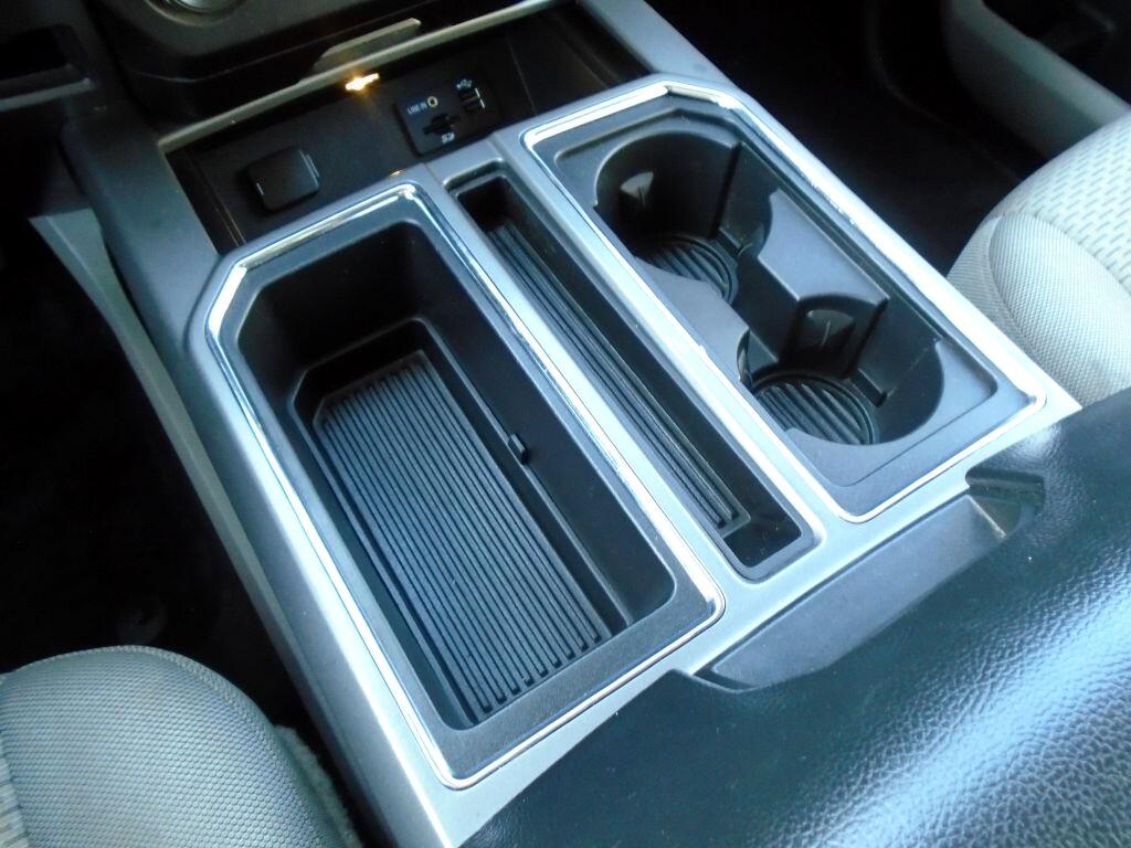 Ford F-150 XL SuperCab 8-ft. Bed 4WD 2015