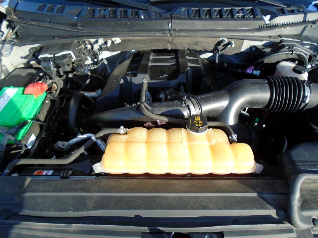 Ford F-150 XL SuperCab 8-ft. Bed 4WD 2015