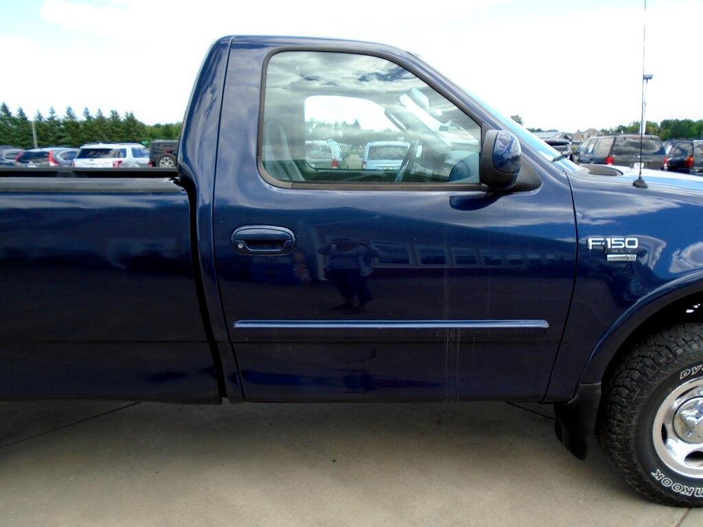 Ford F-150 XL Long Bed 4WD 2003