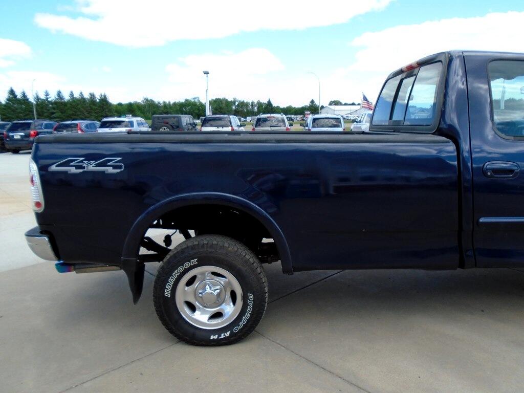 Ford F-150 XL Long Bed 4WD 2003