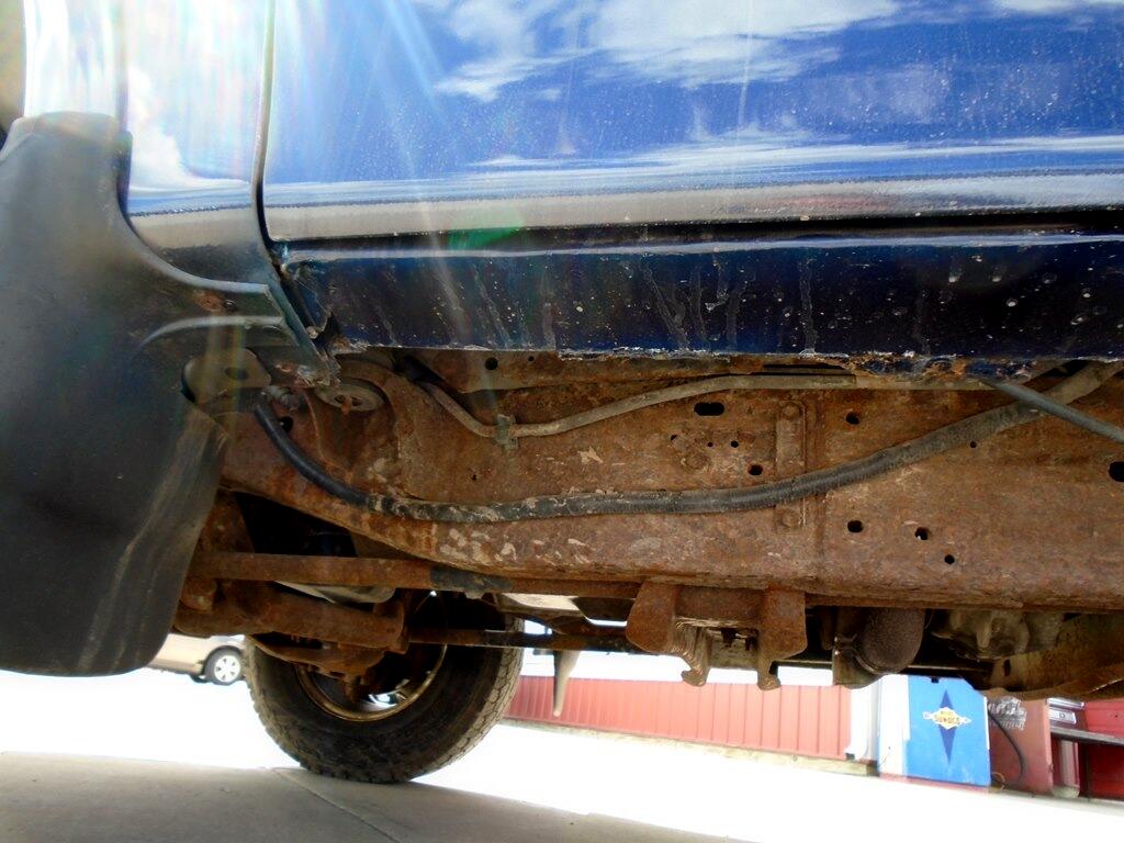 Ford F-150 XL Long Bed 4WD 2003