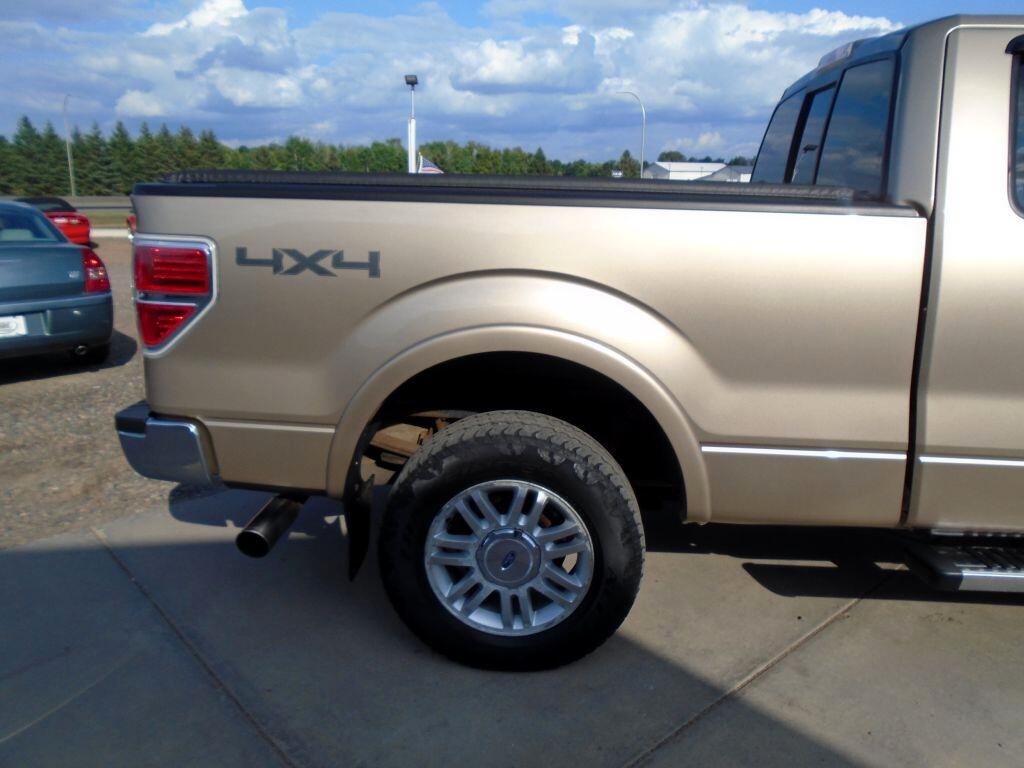 Ford F-150 XL SuperCab 8-ft. Bed 4WD 2011