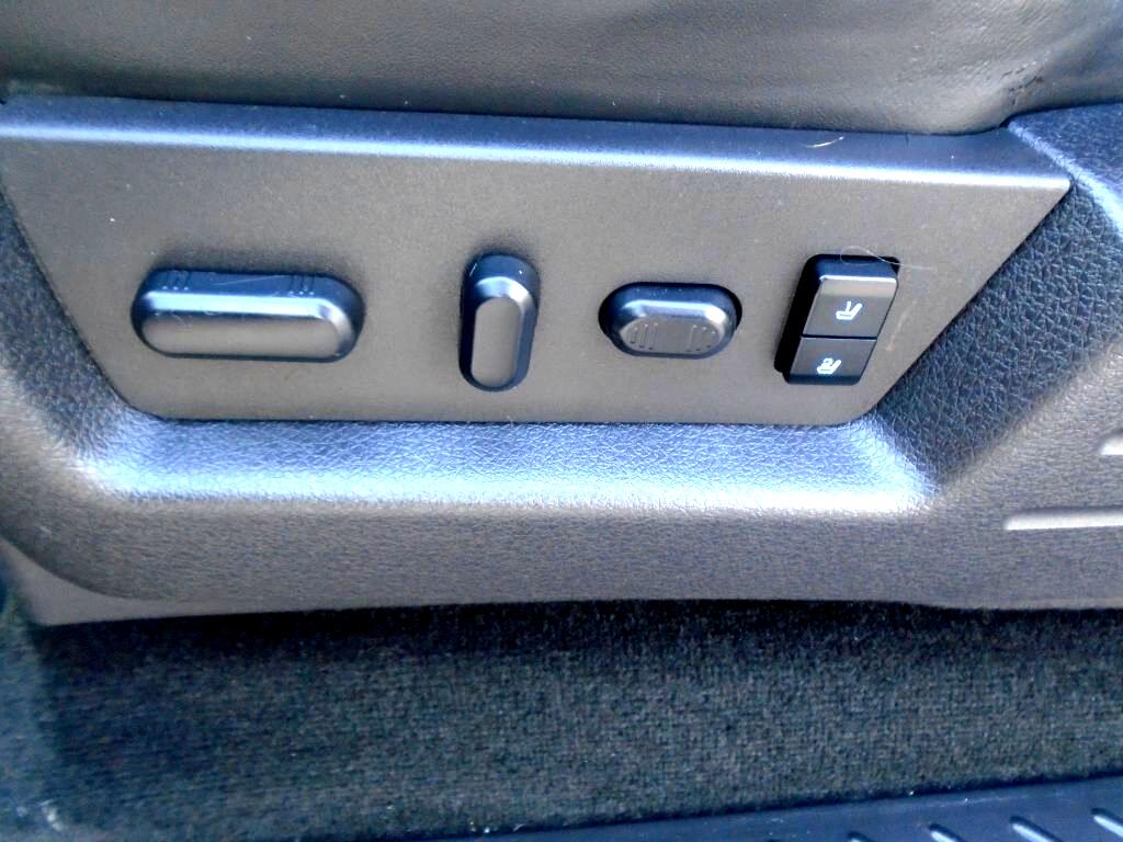 Ford F-150 XL SuperCab 8-ft. Bed 4WD 2011