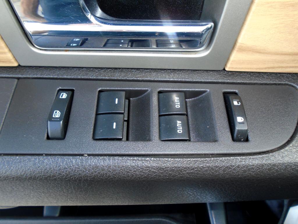 Ford F-150 XL SuperCab 8-ft. Bed 4WD 2011