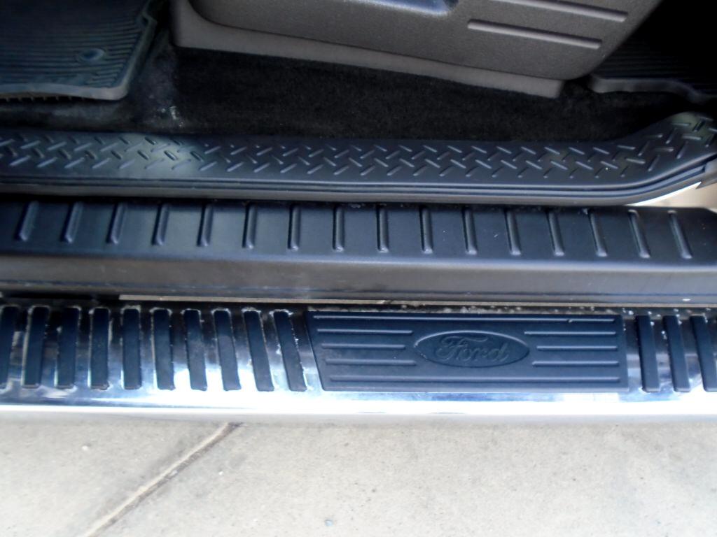 Ford F-150 XL SuperCab 8-ft. Bed 4WD 2011
