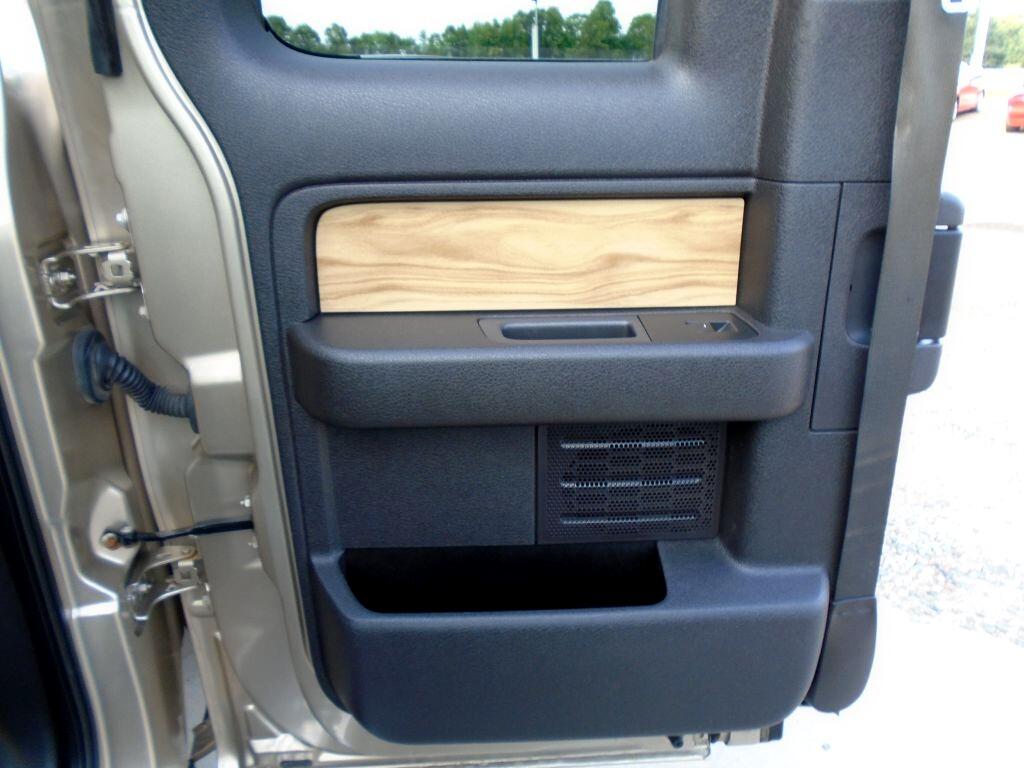 Ford F-150 XL SuperCab 8-ft. Bed 4WD 2011