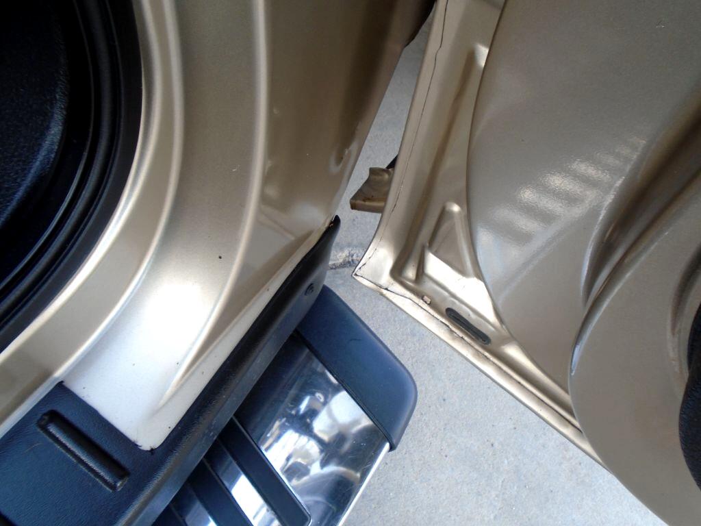 Ford F-150 XL SuperCab 8-ft. Bed 4WD 2011