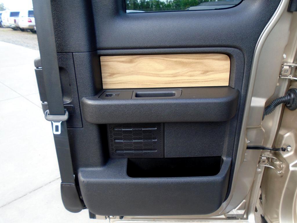 Ford F-150 XL SuperCab 8-ft. Bed 4WD 2011
