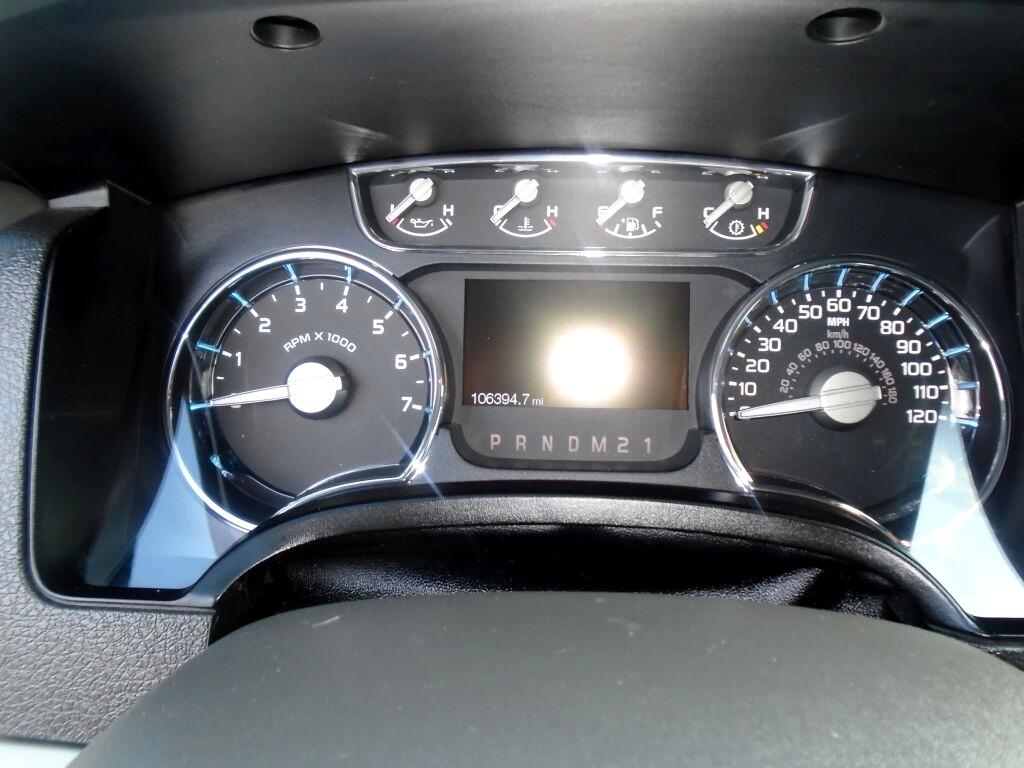 Ford F-150 XL SuperCab 8-ft. Bed 4WD 2011