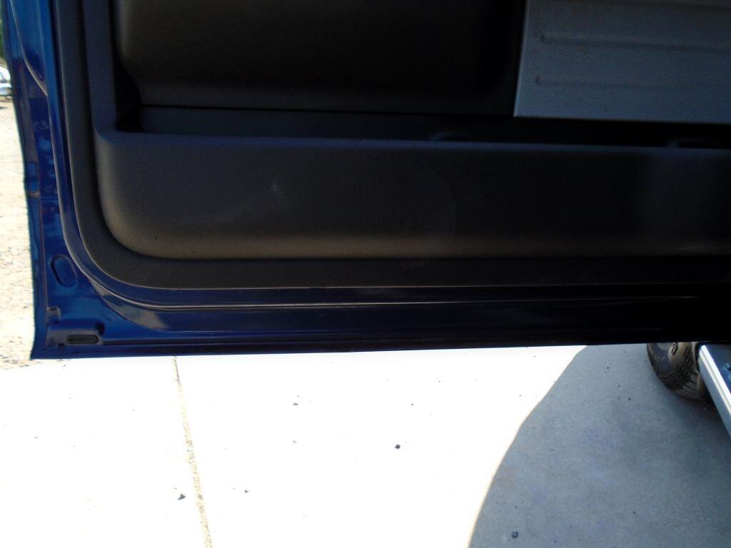 Ford F-150 XL SuperCab 8-ft. Bed 4WD 2011