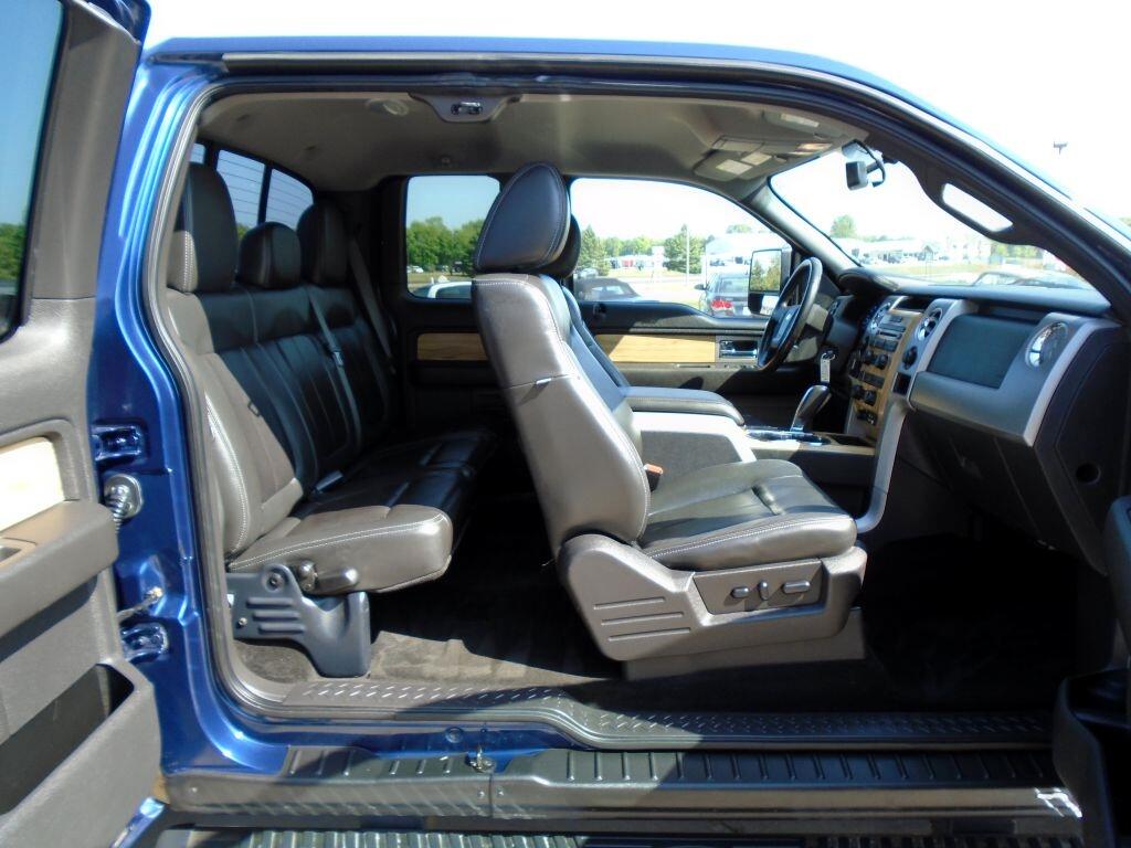 Ford F-150 XL SuperCab 8-ft. Bed 4WD 2011