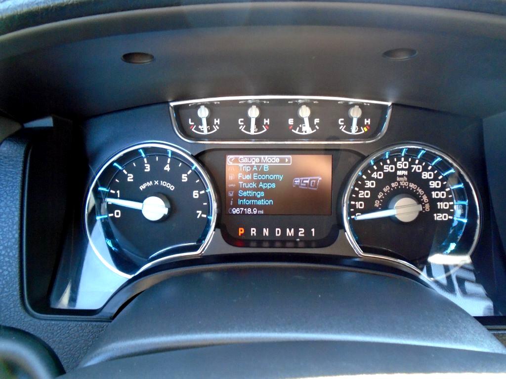 Ford F-150 XL SuperCab 8-ft. Bed 4WD 2011