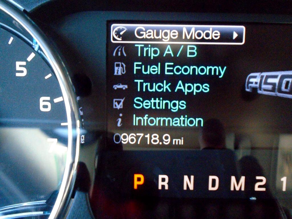 Ford F-150 XL SuperCab 8-ft. Bed 4WD 2011