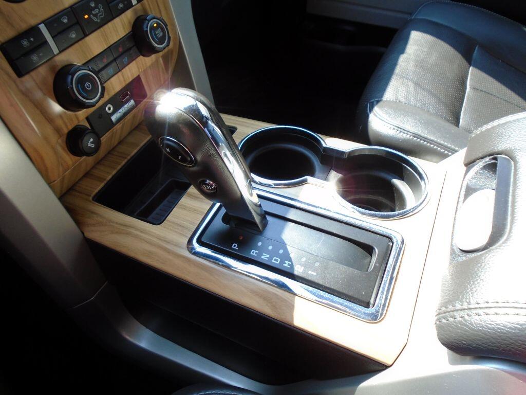 Ford F-150 XL SuperCab 8-ft. Bed 4WD 2011