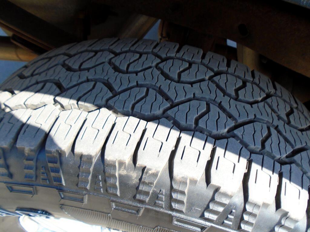 Ford F-150 XL SuperCab 8-ft. Bed 4WD 2011