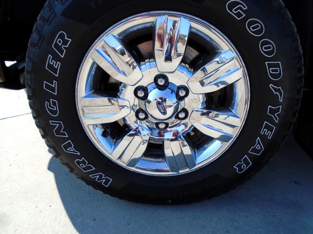 Ford F-150 XL SuperCab 8-ft. Bed 4WD 2011
