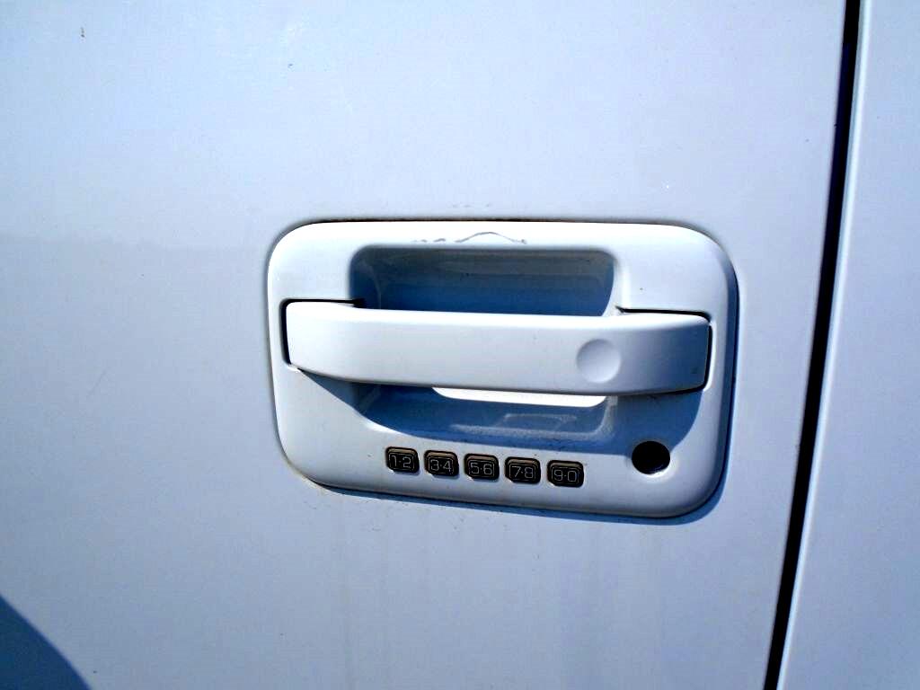 Ford F-150 XL SuperCrew 5.5-ft. Bed 4WD 2012