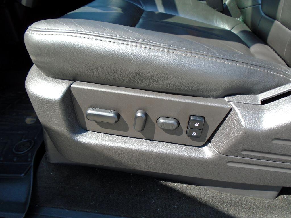 Ford F-150 XL SuperCrew 5.5-ft. Bed 4WD 2012
