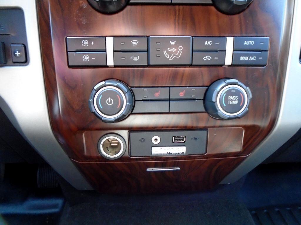 Ford F-150 XL SuperCrew 5.5-ft. Bed 4WD 2012