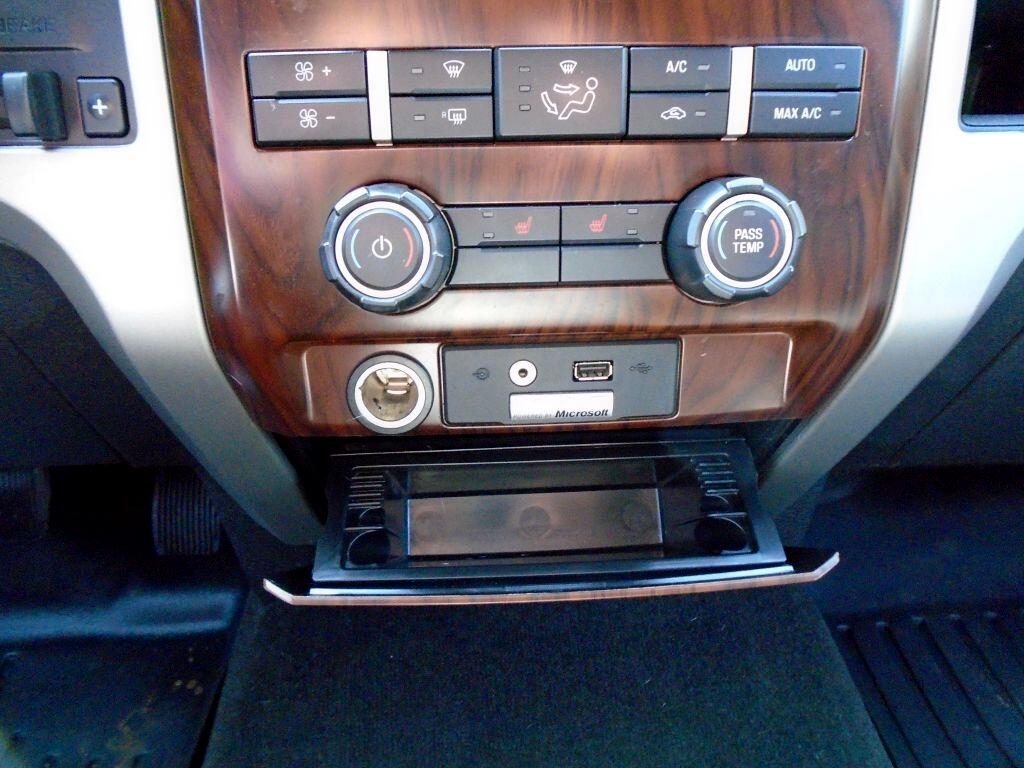 Ford F-150 XL SuperCrew 5.5-ft. Bed 4WD 2012
