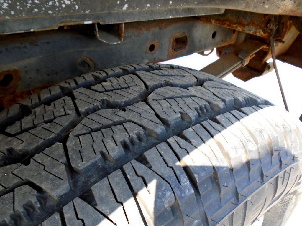 Ford F-150 XL SuperCrew 5.5-ft. Bed 4WD 2012