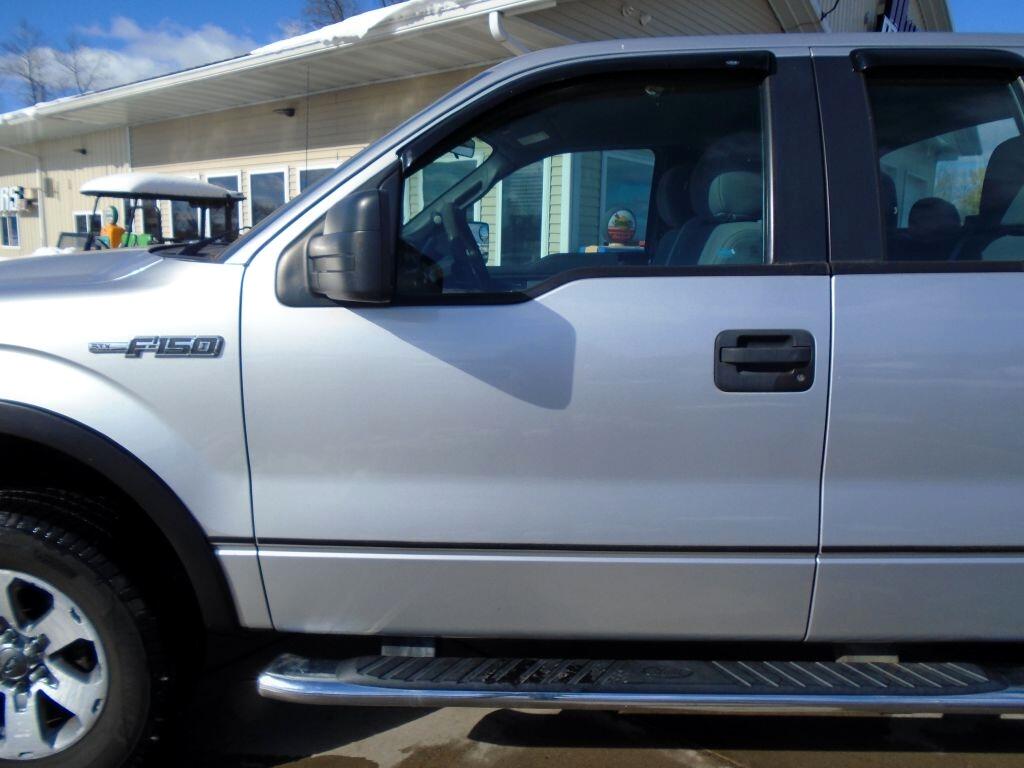Ford F-150 XL SuperCab 8-ft. Bed 4WD 2013