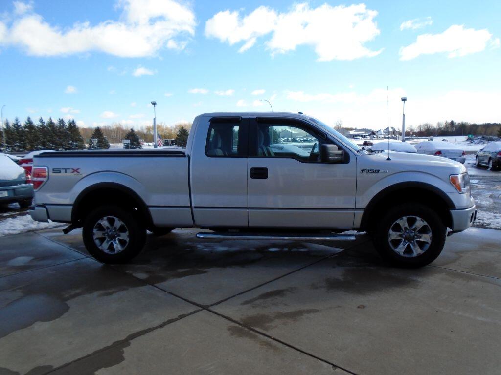 Ford F-150 XL SuperCab 8-ft. Bed 4WD 2013