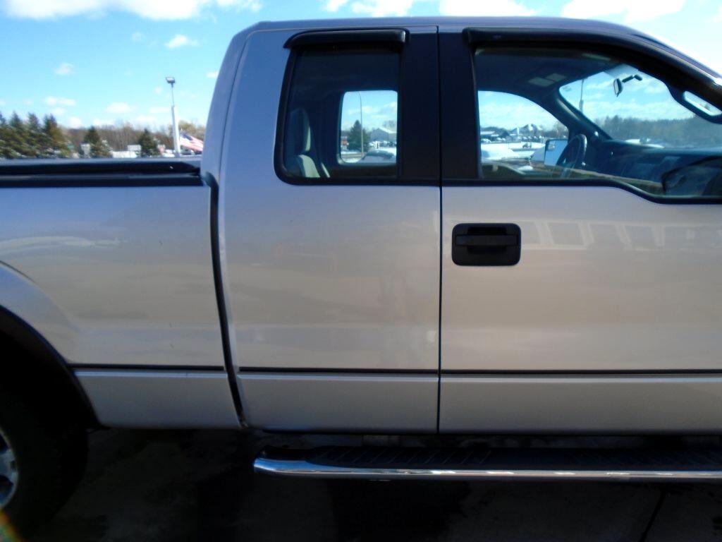 Ford F-150 XL SuperCab 8-ft. Bed 4WD 2013