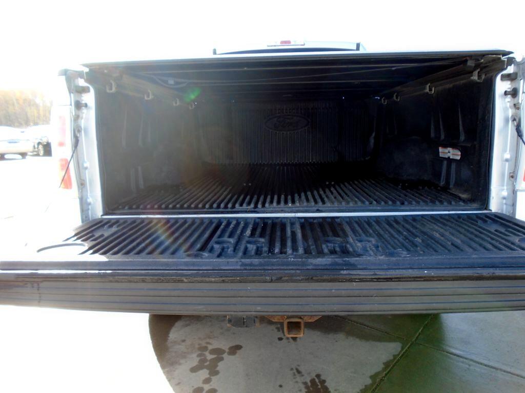 Ford F-150 XL SuperCab 8-ft. Bed 4WD 2013
