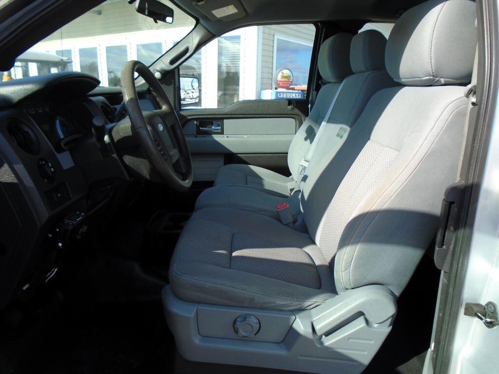 Ford F-150 XL SuperCab 8-ft. Bed 4WD 2013