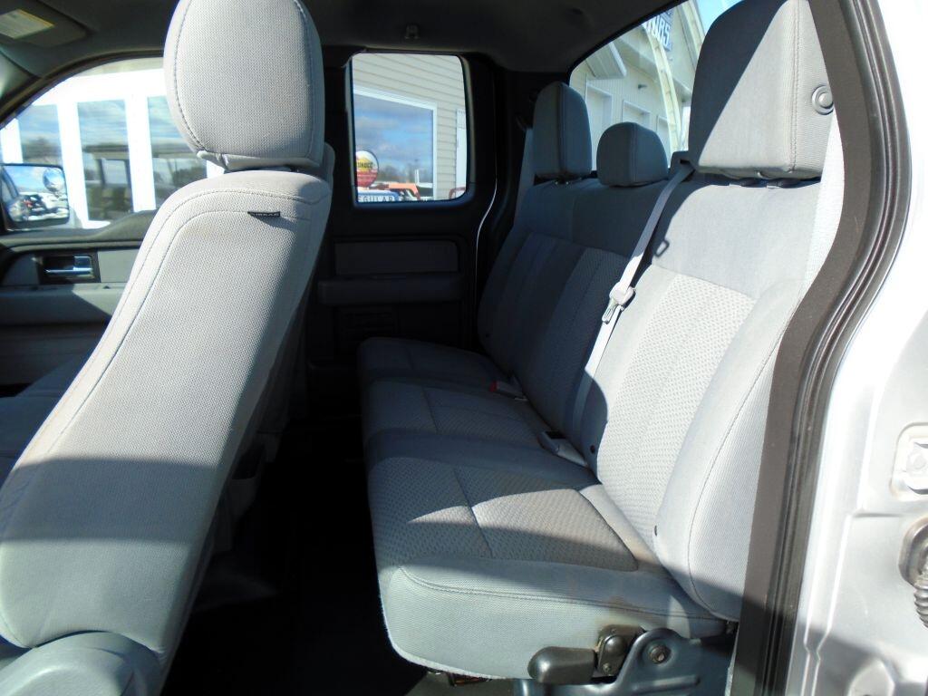 Ford F-150 XL SuperCab 8-ft. Bed 4WD 2013