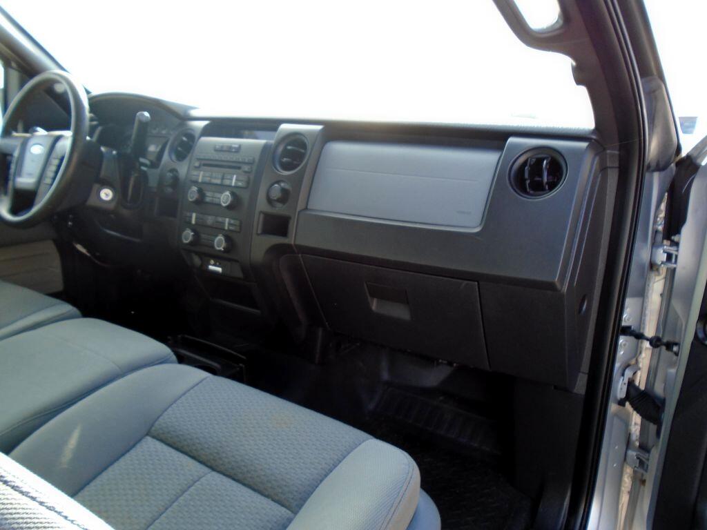 Ford F-150 XL SuperCab 8-ft. Bed 4WD 2013
